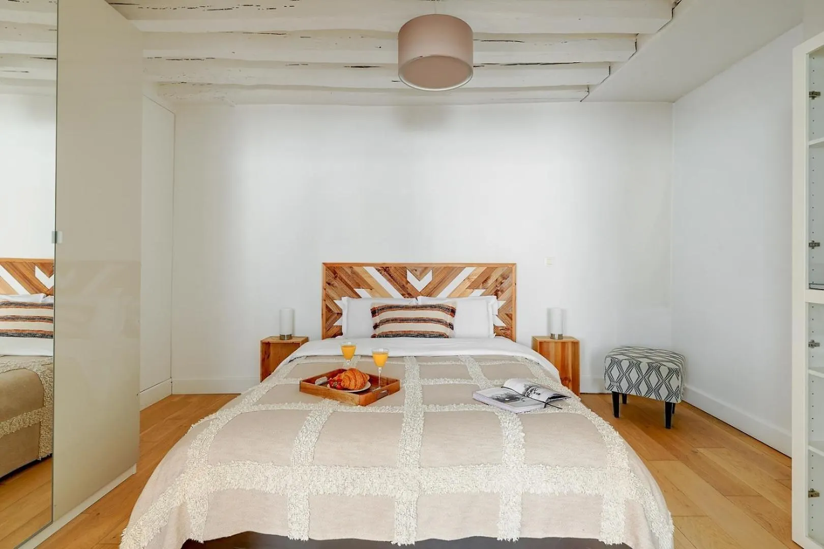 Bnbnook - Charming 1Br Near Louvre & Palais Royal Paris 0*,  France