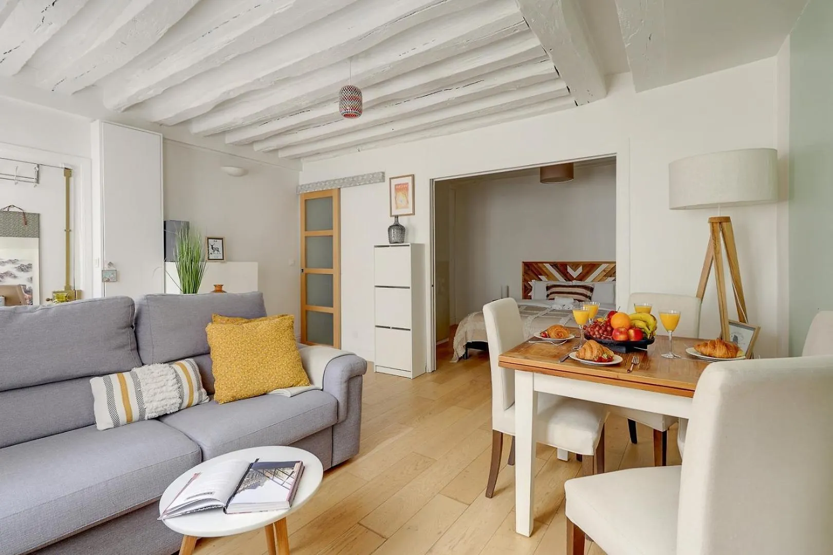 Bnbnook - Charming 1Br Near Louvre & Palais Royal location