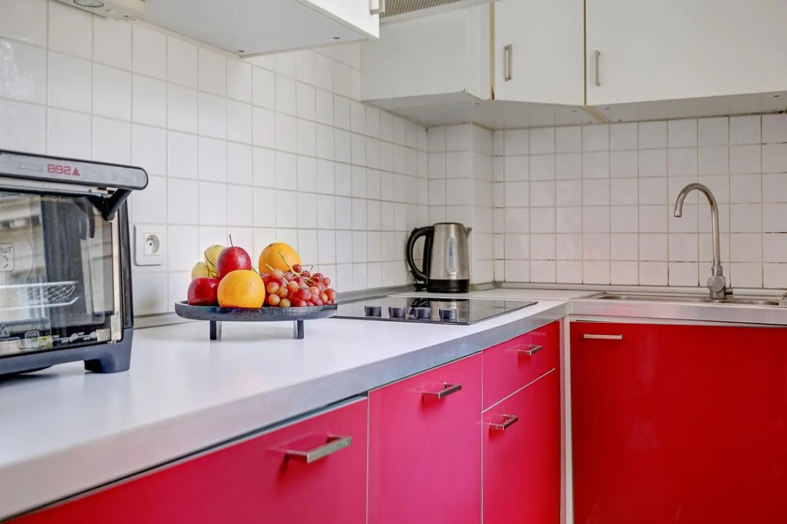 Bnbnook - Charming 1Br Near Louvre & Palais Royal 巴黎 0*,  法国
